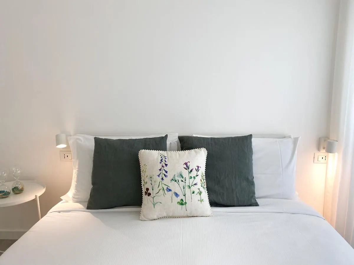 Easy Milano Apartment Navigli Mediolan