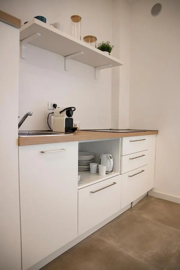 Easy Milano Apartment Navigli  Mediolan