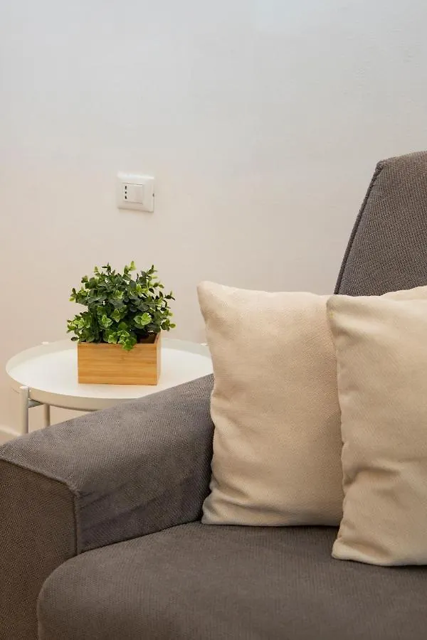 Easy Milano Apartment Navigli