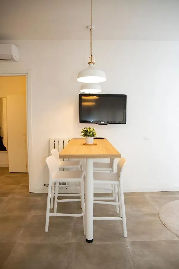 Easy Milano Apartment Navigli