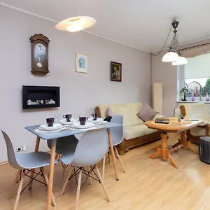 Family With Terrace By Renters , Gdynia Polska