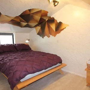 Fantastic Waterside In Marina Apartment Brighton